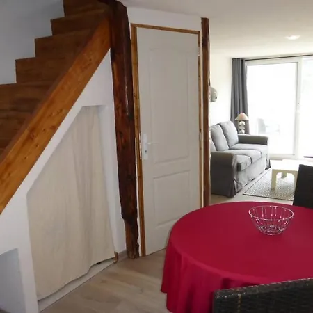 L'aviateur,proche Aérodrome, Meublé 4pers *